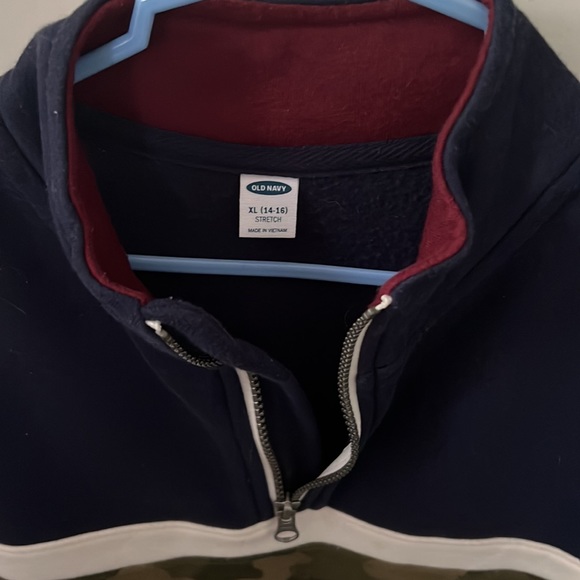 Boys 1/4 zip pullover - Picture 3 of 3